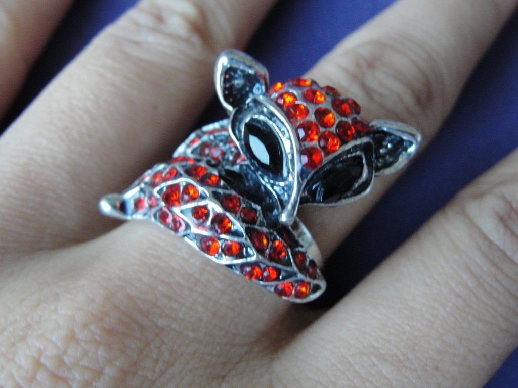metal fox wraparound ring with red gems