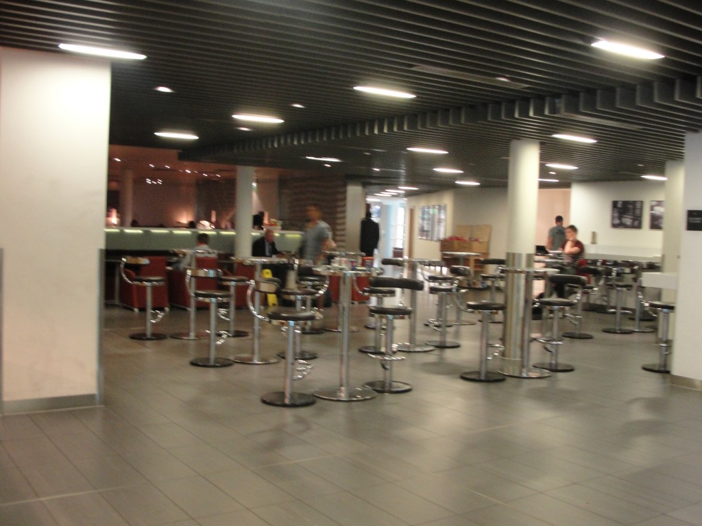barstools and tables in star alliance lounge