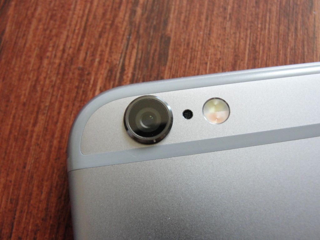 closeup of camera on iphone 6 in space gray