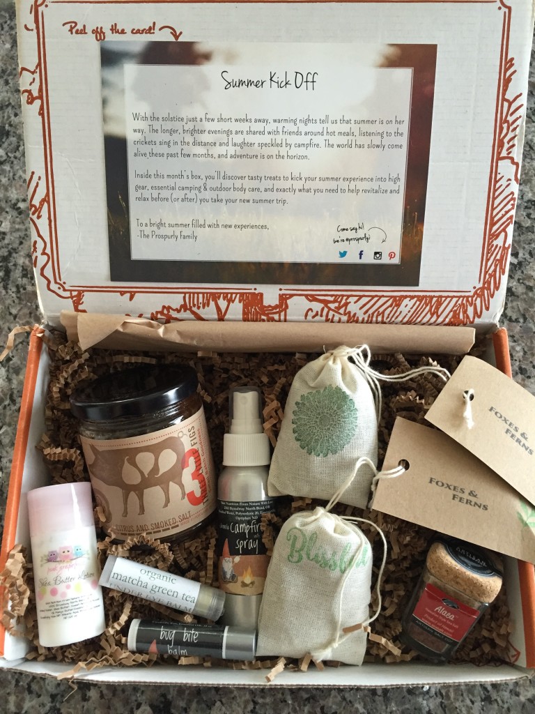 prospurly may 2016 box open with products showing